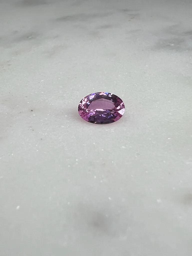 0.92 CARAT Oval Cut NATURAL PINK Sapphire LOOSE GEMSTONE. 0.92 CT PINK BY MIKE NEKTA NYC