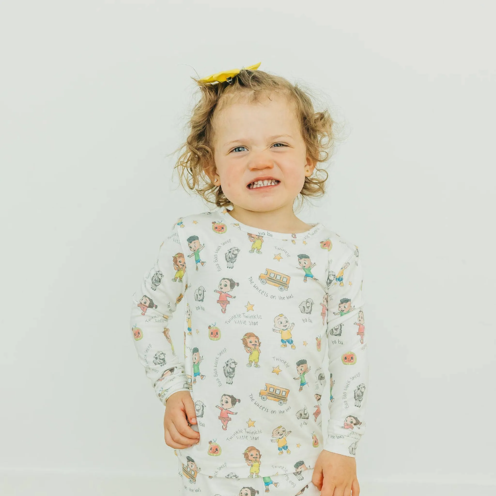 2pc Long Sleeve Pajama Set - CoComelon Friends