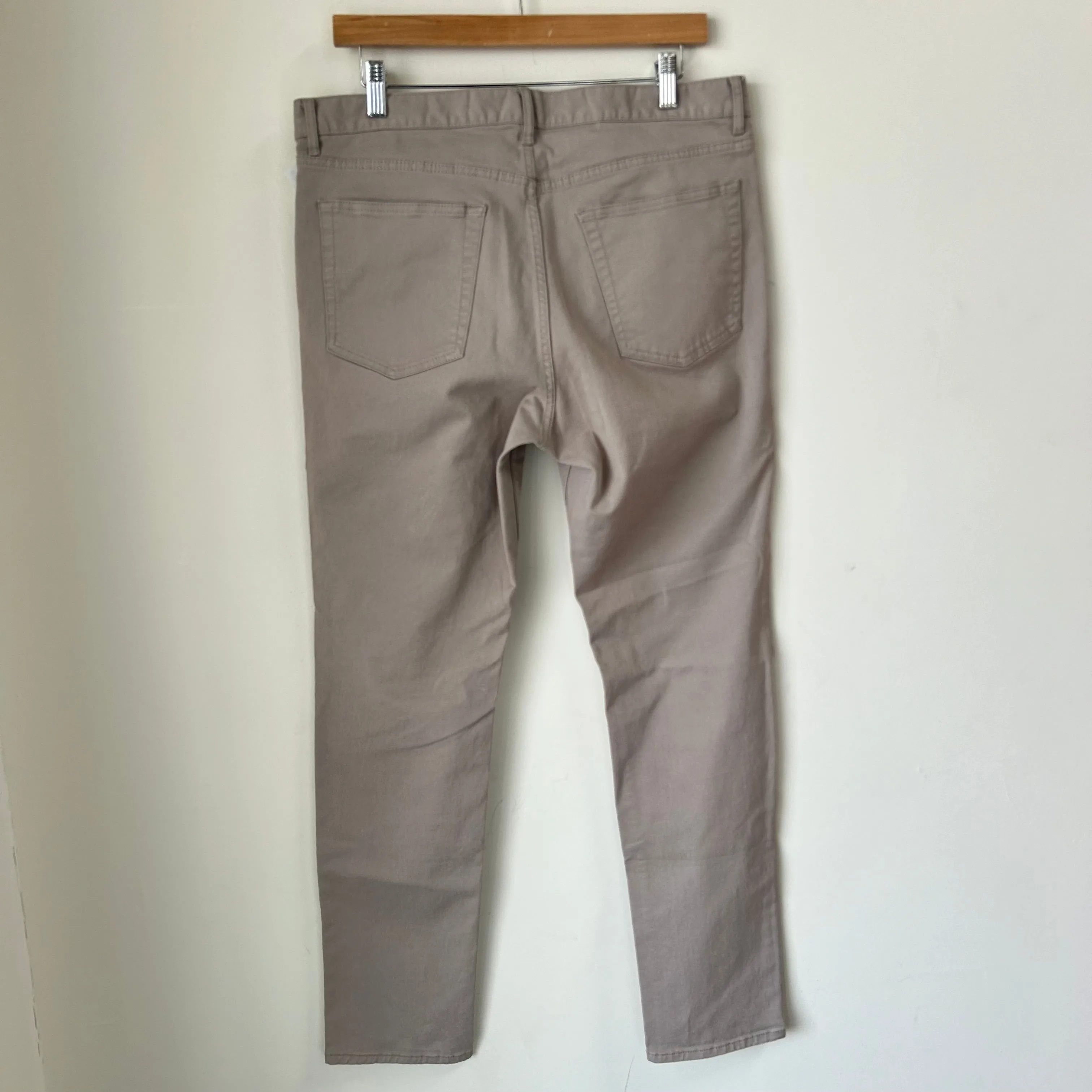 H & M Pants Size 34