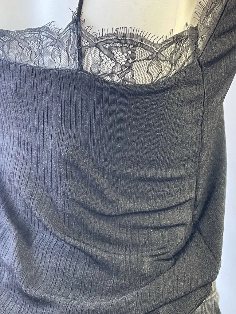 H&M ribbed,lace trim tank top xs