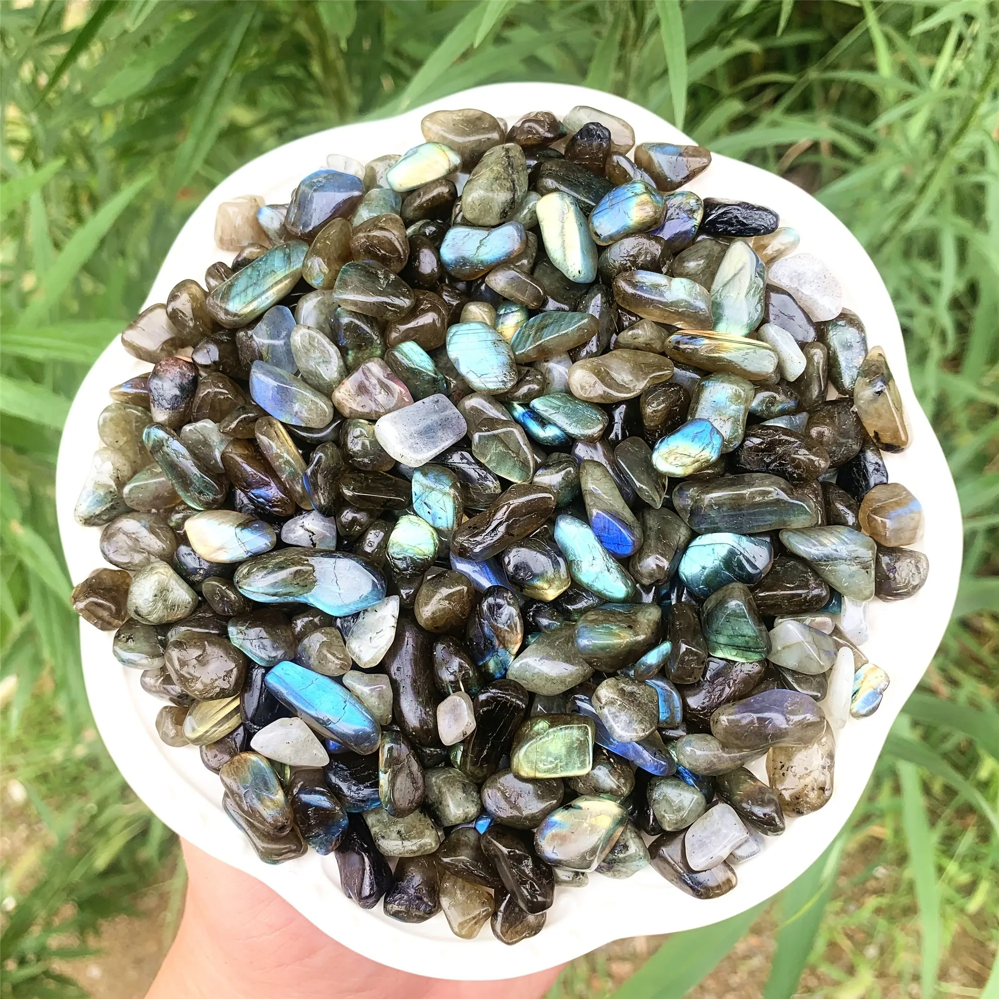 Natural Colorful Fluorite Chip Stones for Succulent Terrariums